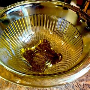 Federal ribbed glass serving bowl 7 inches diameter yellow